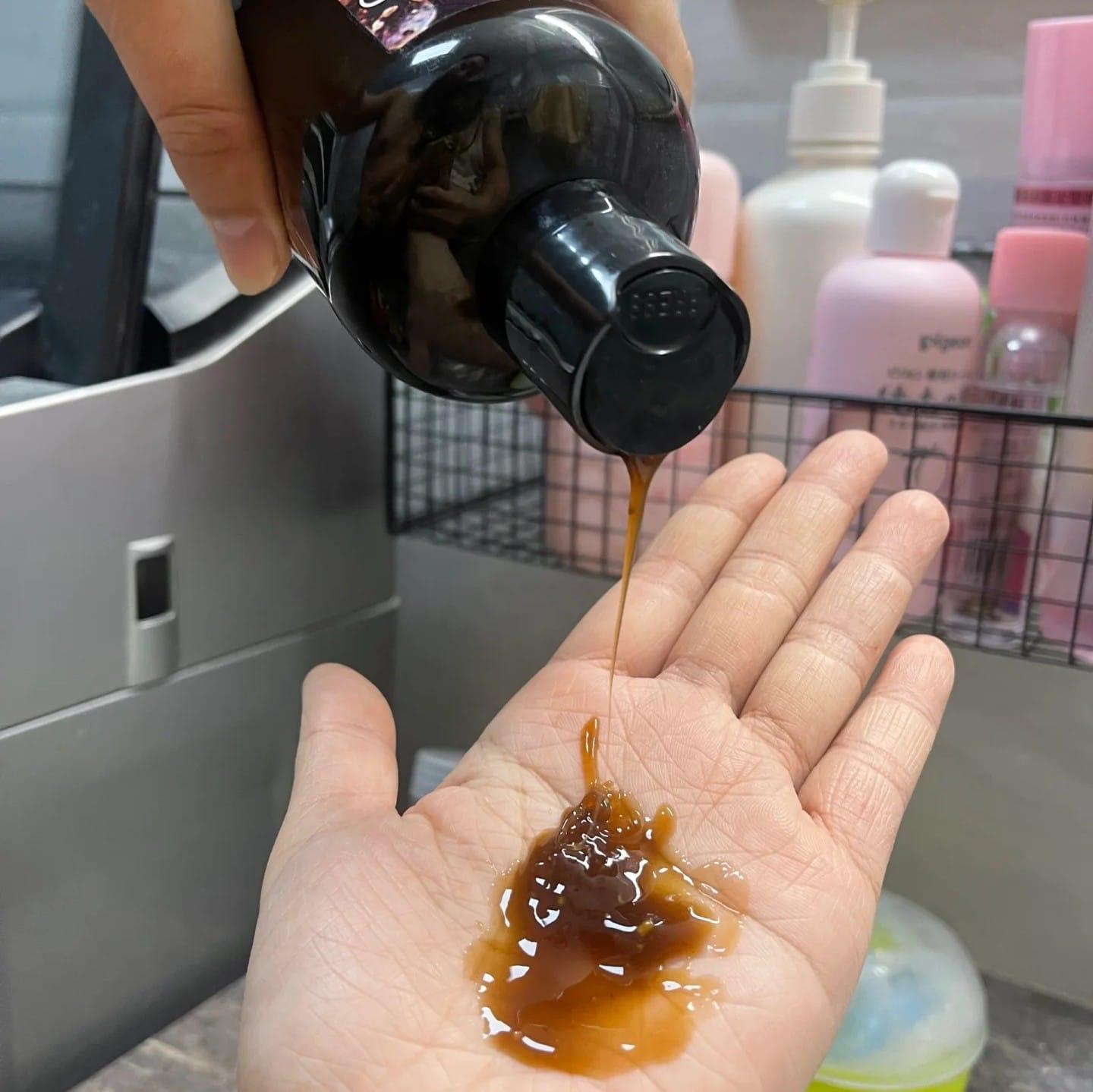 泰國🇹🇭野生黑薑洗髮水