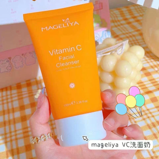 泰國🇹🇭Mageliya 🍋VC美白洗面奶 ❤️平價又好用