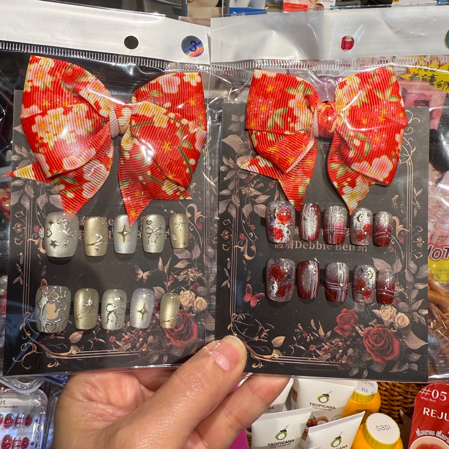 穿戴甲片，實物圖，